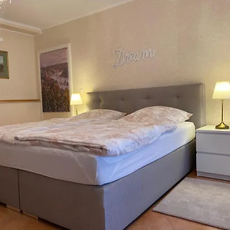 Ferienwohnung „Die 3 Am Rhein“ Rüdesheim nad Renem Zewnętrze zdjęcie
