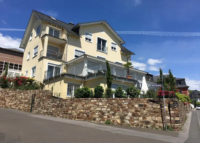 Ferienwohnung „Die 3 Am Rhein“