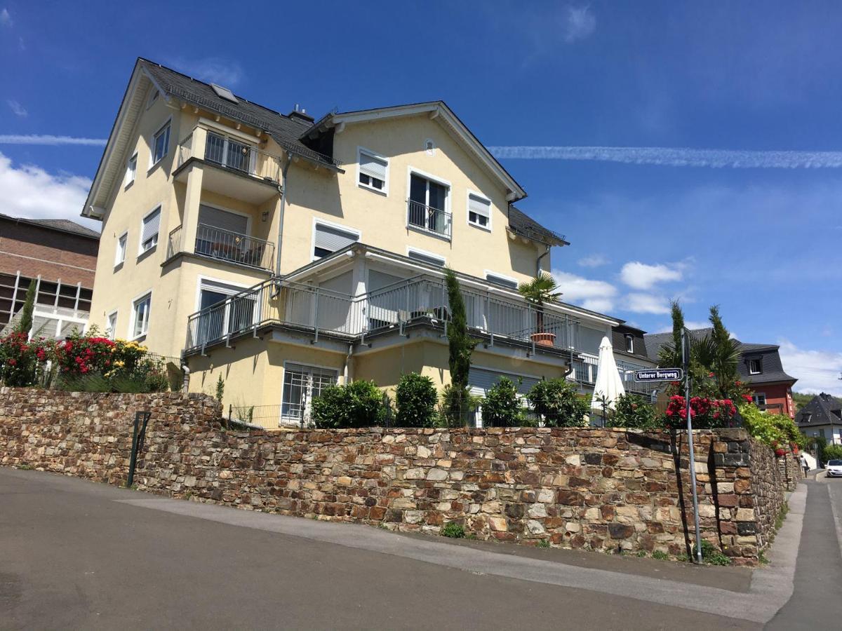„die 3 Am Rhein“ Appartement