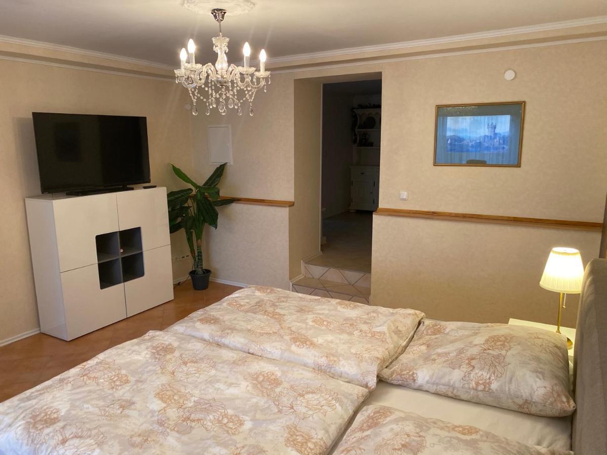 „die 3 Am Rhein“ Appartement Rüdesheim am Rhein
